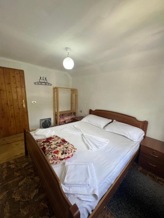 Guest House Gjelaj Theth Bagian luar foto